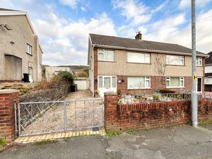 Photo 2- click for photo gallery